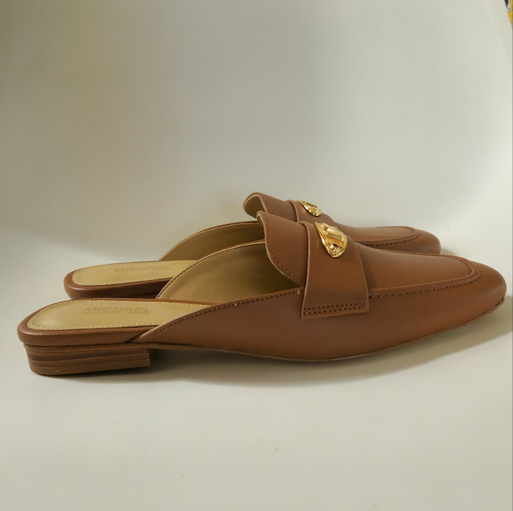 New Michael kors Mules - Picture 5 of 5